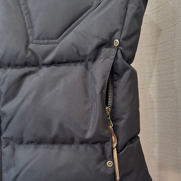 Ralph Lauren RLX Black And Brown Cow Hide Leather Down Vest Women’s Size L - Picture 3 of 10